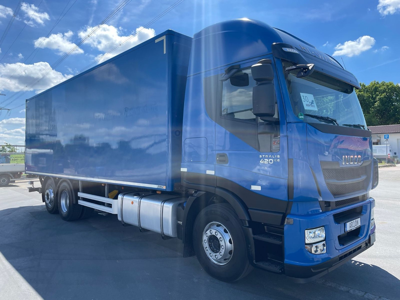 Iveco Stralis 420 Koffer/Thermoisoliert/LBW/NLA/AC/EU6 - Autocarro furgonato: foto 1 Iveco Stralis 420 Koffer/Thermoisoliert/LBW/NLA/AC/EU6 - Autocarro furgonato: foto 1