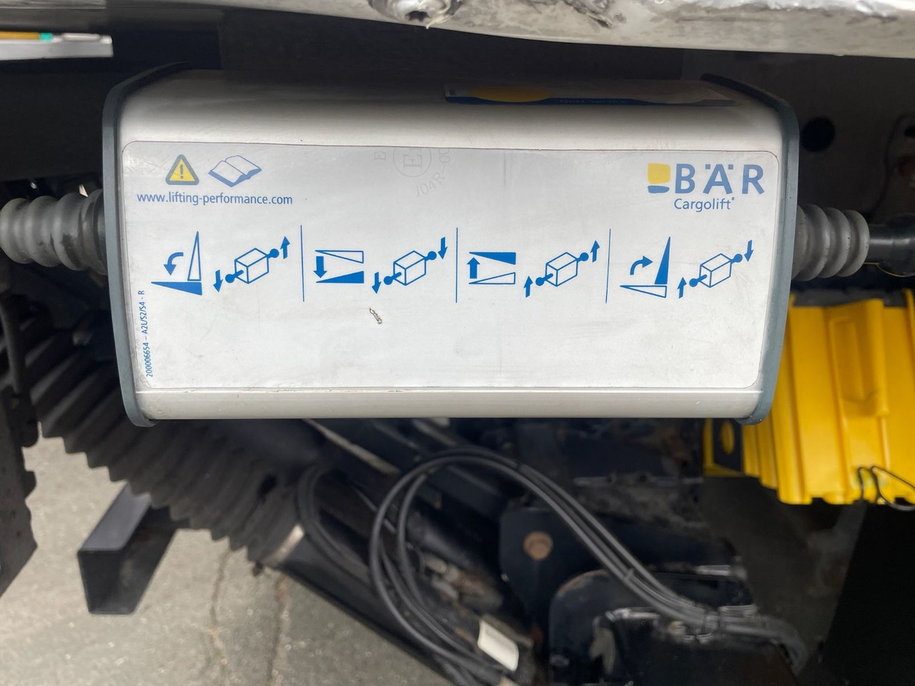 KERSCHER ZAA18 Kühlkoffer/CARRIER/SUPRA900U/LBW - Rimorchio frigorifero: foto 4 KERSCHER ZAA18 Kühlkoffer/CARRIER/SUPRA900U/LBW - Rimorchio frigorifero: foto 4