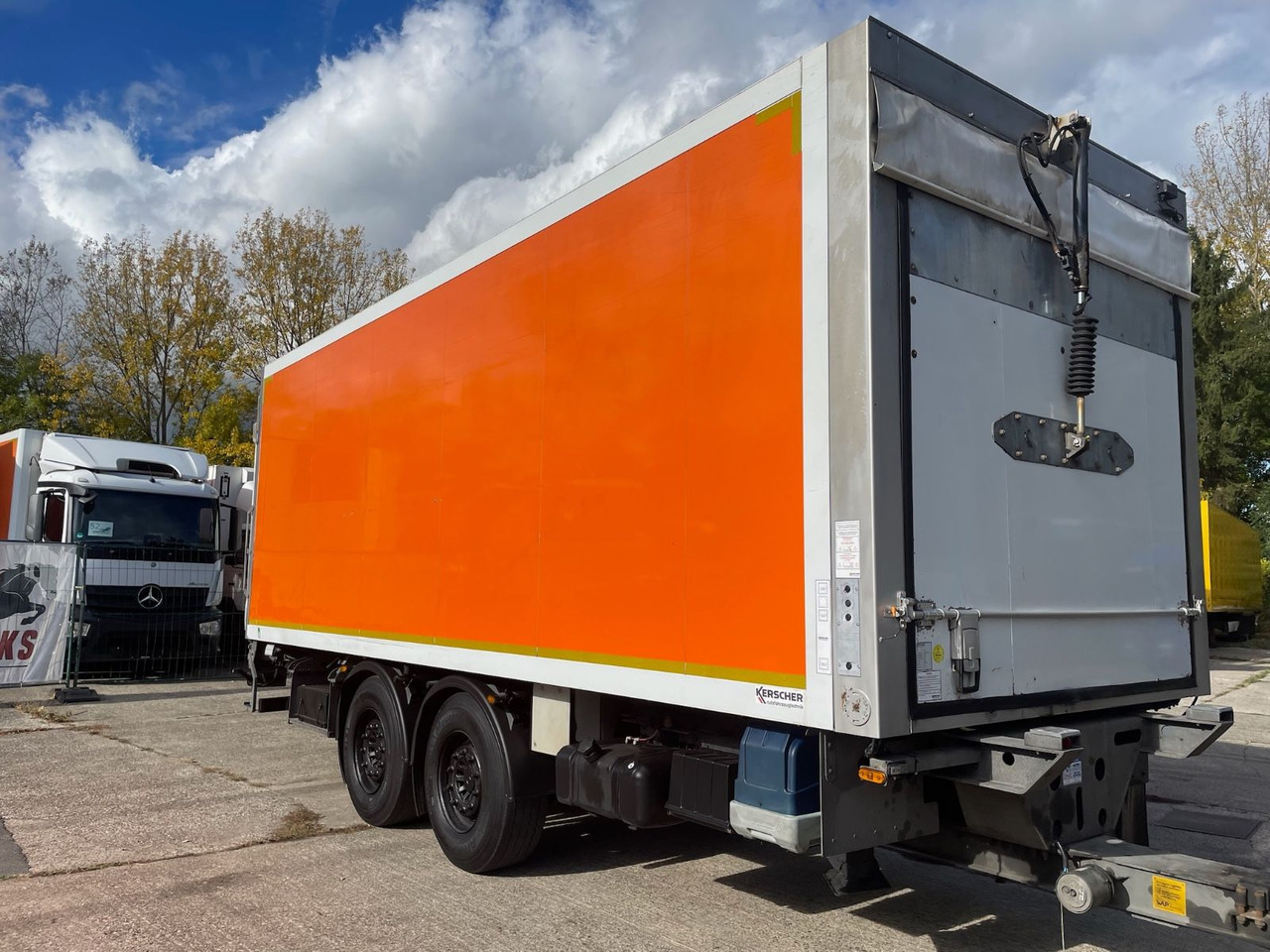 KERSCHER ZAA18 Kühlkoffer/CARRIER/SUPRA900U/LBW - Rimorchio frigorifero: foto 1 KERSCHER ZAA18 Kühlkoffer/CARRIER/SUPRA900U/LBW - Rimorchio frigorifero: foto 1