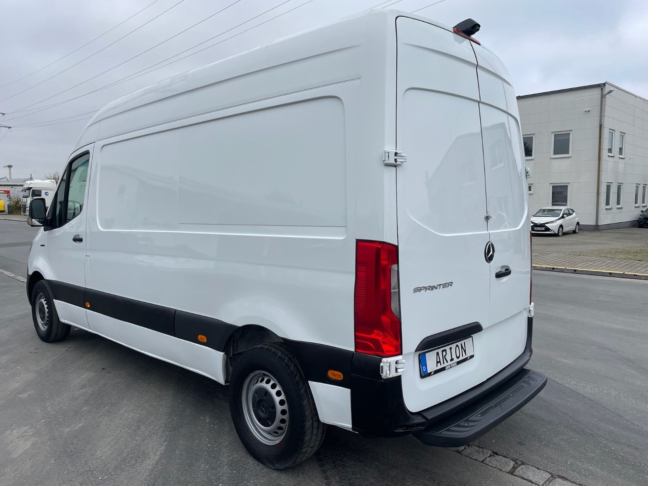 Mercedes-Benz eSprinter L2H2 Kastenwagen/47KW/AC/Kamera - Furgone chiuso, Furgone elettrico: foto 5 Mercedes-Benz eSprinter L2H2 Kastenwagen/47KW/AC/Kamera - Furgone chiuso, Furgone elettrico: foto 5