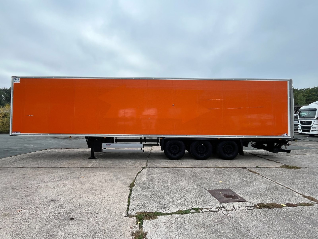 Schmitz Cargobull SCB*S3B/CARRIER/Vector1550/LBW/BÄR/2347h/13,4m - Semirimorchio furgonato: foto 3 Schmitz Cargobull SCB*S3B/CARRIER/Vector1550/LBW/BÄR/2347h/13,4m - Semirimorchio furgonato: foto 3