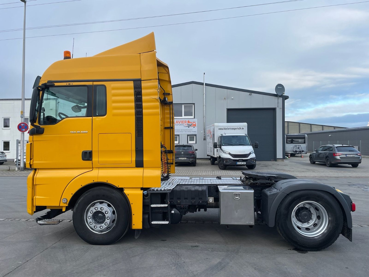 MAN TGX 18.500 4x2 BLS/Retarder/StandAC/48t/ACC/EU6c - Trattore stradale: foto 4 MAN TGX 18.500 4x2 BLS/Retarder/StandAC/48t/ACC/EU6c - Trattore stradale: foto 4