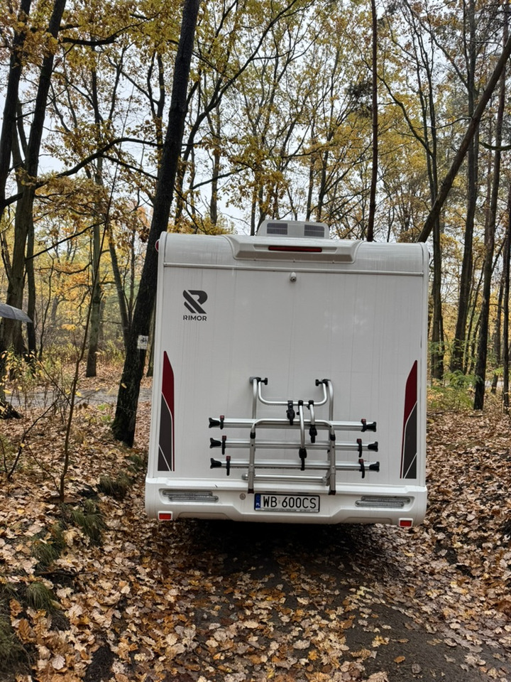 Rimor Seal 695 - Camper mansardato: foto 5 Rimor Seal 695 - Camper mansardato: foto 5