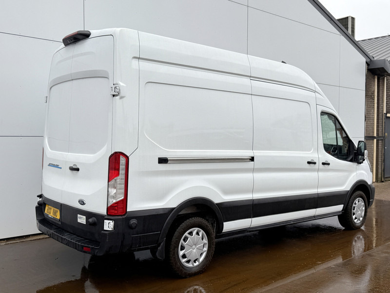 Ford E-Transit 390 184PK 390 Elektrisch 75kWh 334km WLTP BEV Snelladen L2H2 Climate Control Carplay Camera Stoelverwarming Parkeersensoren voor achter Laadkabel - Furgone chiuso, Furgone elettrico: foto 3 Ford E-Transit 390 184PK 390 Elektrisch 75kWh 334km WLTP BEV Snelladen L2H2 Climate Control Carplay Camera Stoelverwarming Parkeersensoren voor achter Laadkabel - Furgone chiuso, Furgone elettrico: foto 3