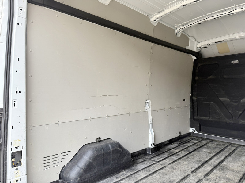 Furgone chiuso Ford Transit 350 2.0 TDCI 170PK L3H3 170PK Airco Cruise Control Parkeersensoren voor achter: foto 12 Furgone chiuso Ford Transit 350 2.0 TDCI 170PK L3H3 170PK Airco Cruise Control Parkeersensoren voor achter: foto 12