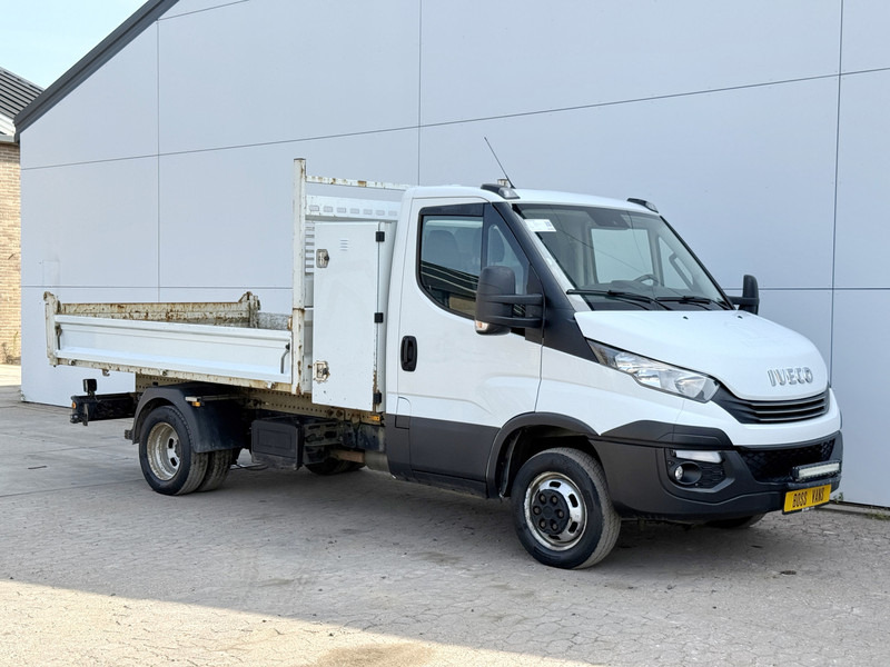 Iveco Daily 35C18 3.0 3.0 Automaat Kipper Dubbellucht 3.5t Trekhaak Airco Cruise Control - Furgone ribaltabile: foto 5 Iveco Daily 35C18 3.0 3.0 Automaat Kipper Dubbellucht 3.5t Trekhaak Airco Cruise Control - Furgone ribaltabile: foto 5