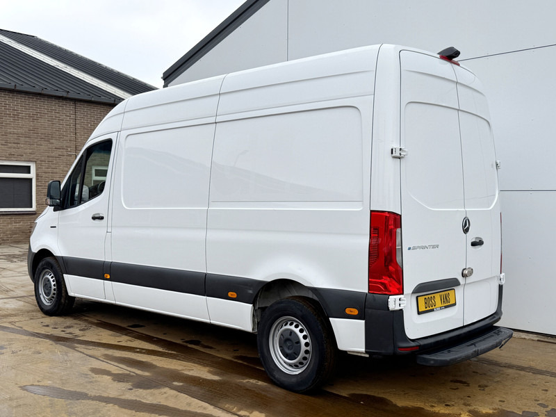 Mercedes-Benz eSprinter 312 55kWh ALL-IN PRIJS L2H2 55kWh 168km WLTP 80kw Snelladen Climate Control Camera Stoelverwarming - Furgone chiuso, Furgone elettrico: foto 2 Mercedes-Benz eSprinter 312 55kWh ALL-IN PRIJS L2H2 55kWh 168km WLTP 80kw Snelladen Climate Control Camera Stoelverwarming - Furgone chiuso, Furgone elettrico: foto 2
