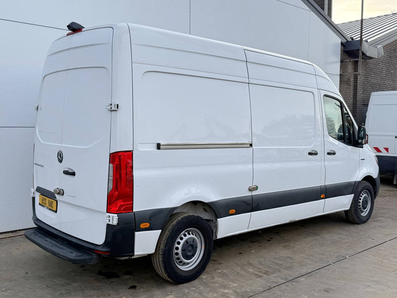 Mercedes-Benz eSprinter 312 ALL-IN PRIJS L2H2 55kWh 168km WLTP 80kw Snelladen Climate Control Stoelverwarming - Furgone chiuso, Furgone elettrico: foto 3 Mercedes-Benz eSprinter 312 ALL-IN PRIJS L2H2 55kWh 168km WLTP 80kw Snelladen Climate Control Stoelverwarming - Furgone chiuso, Furgone elettrico: foto 3