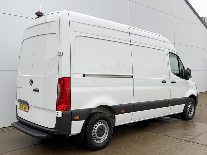 Mercedes-Benz eSprinter 312 L2H2 55kWh AIRCO 168km Actieradius Binnen 30 Minuten VOL Snellader - Furgone chiuso, Furgone elettrico: foto 3 Mercedes-Benz eSprinter 312 L2H2 55kWh AIRCO 168km Actieradius Binnen 30 Minuten VOL Snellader - Furgone chiuso, Furgone elettrico: foto 3