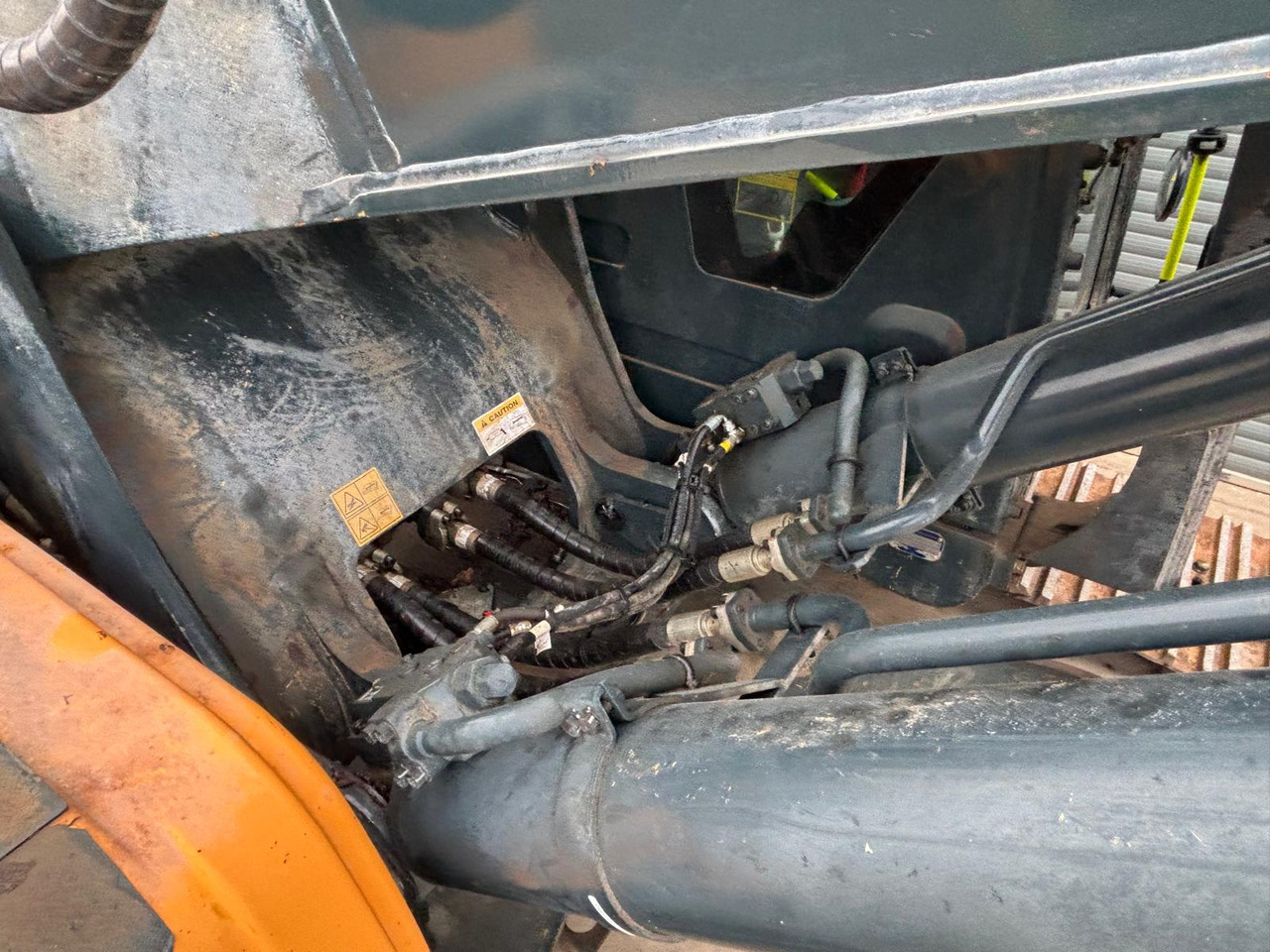 Escavatore cingolato Hyundai HX380AL: foto 14