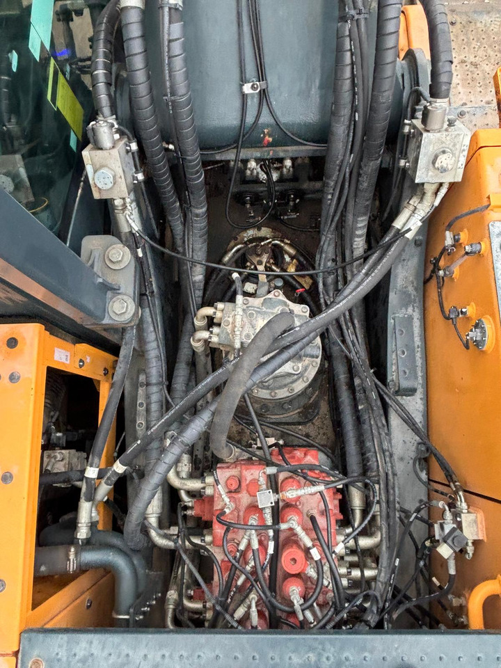 Escavatore cingolato Hyundai HX380AL: foto 15