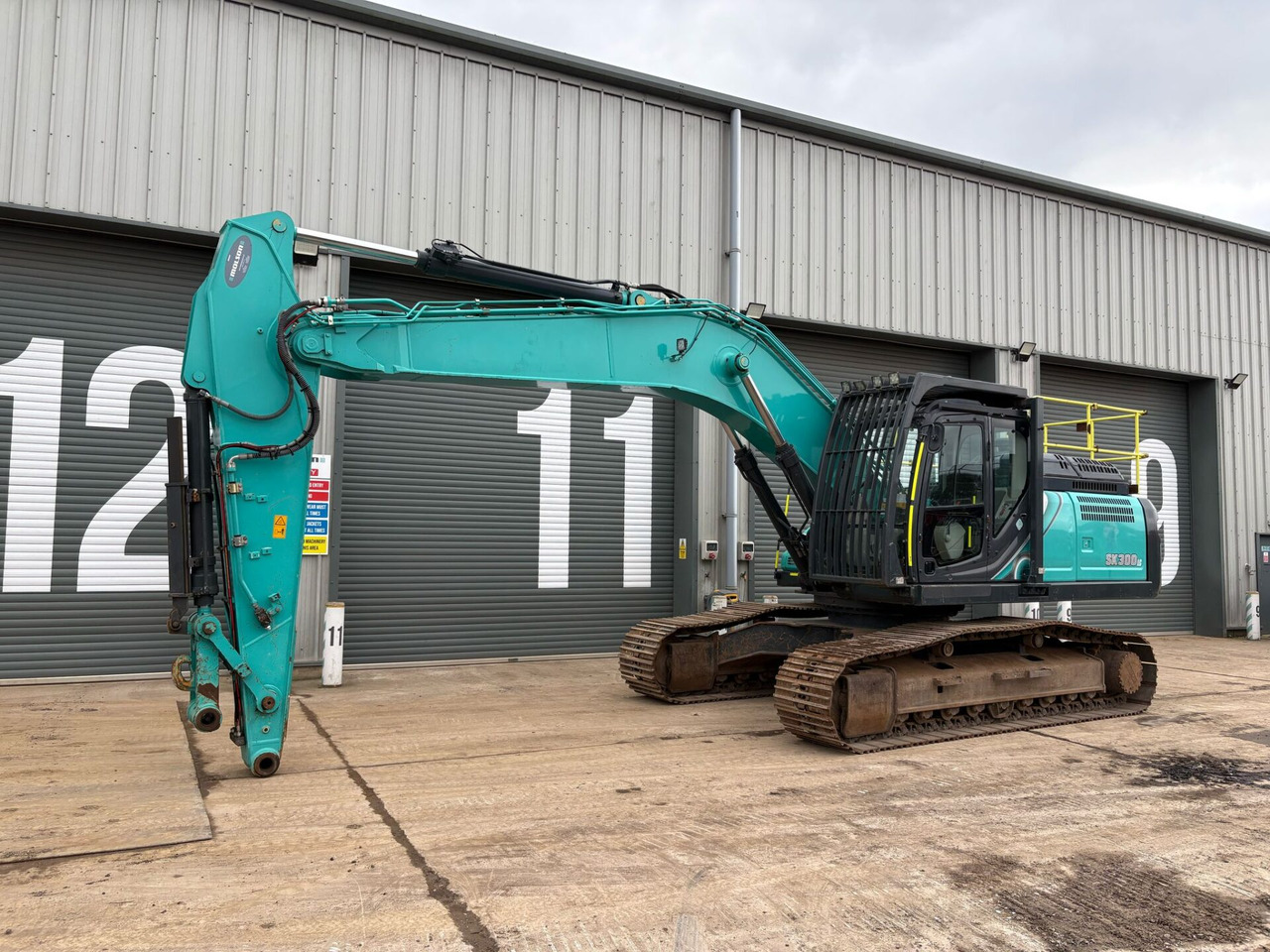 Kobelco SK300LC-10E - Escavatore cingolato: foto 1 Kobelco SK300LC-10E - Escavatore cingolato: foto 1