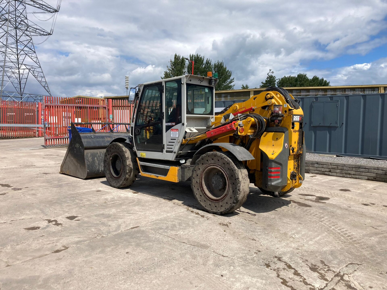 Sennebogen 355E - Sollevatore telescopico: foto 3 Sennebogen 355E - Sollevatore telescopico: foto 3