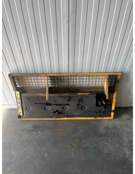 Liebherr A904 Li/A904C Li/R904/R904C - Paraurto: foto 2 Liebherr A904 Li/A904C Li/R904/R904C - Paraurto: foto 2