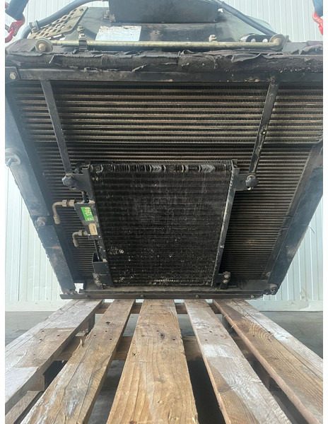 Liebherr A904 Li/A904C Li/R904/R904C - Radiatore: foto 3 Liebherr A904 Li/A904C Li/R904/R904C - Radiatore: foto 3