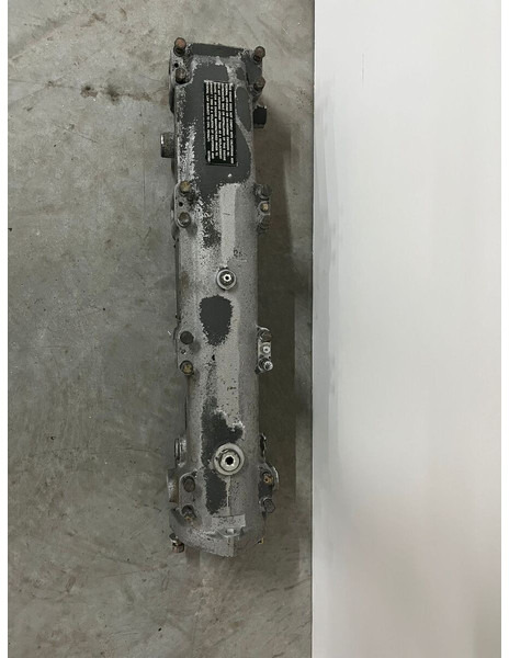 Liebherr A974 / P974 / R942 / R944 / R954 / R964 / R974 / R974B - A 974 / P 974 / R 942 / R 944 / R 954 / R 964 / R 974 / R 974B - Tubi di aspirazione aria: foto 1 Liebherr A974 / P974 / R942 / R944 / R954 / R964 / R974 / R974B - A 974 / P 974 / R 942 / R 944 / R 954 / R 964 / R 974 / R 974B - Tubi di aspirazione aria: foto 1