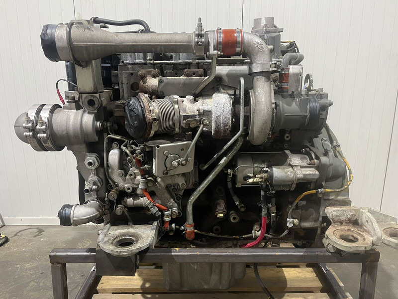 Liebherr D934 A7 04 10140340 - Motore: foto 1 Liebherr D934 A7 04 10140340 - Motore: foto 1