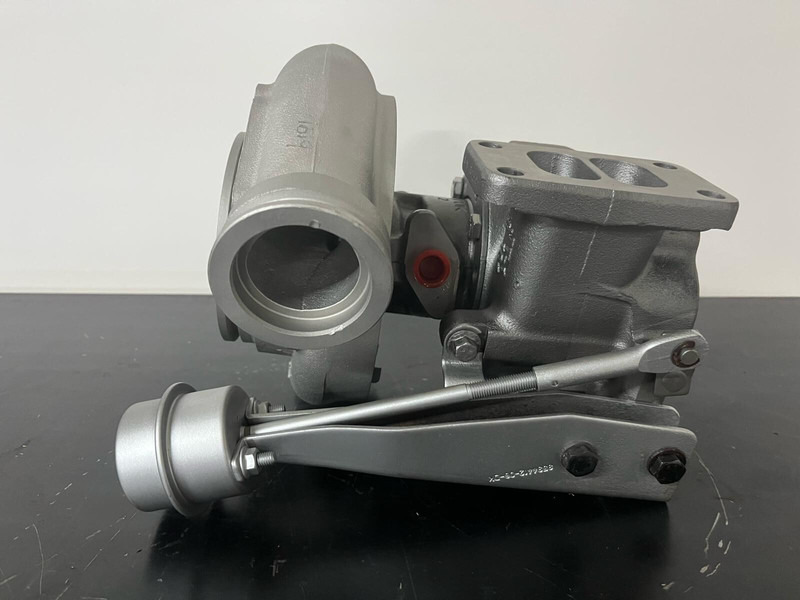 Liebherr LH60, R946, R950 - Turbocompressore: foto 2 Liebherr LH60, R946, R950 - Turbocompressore: foto 2