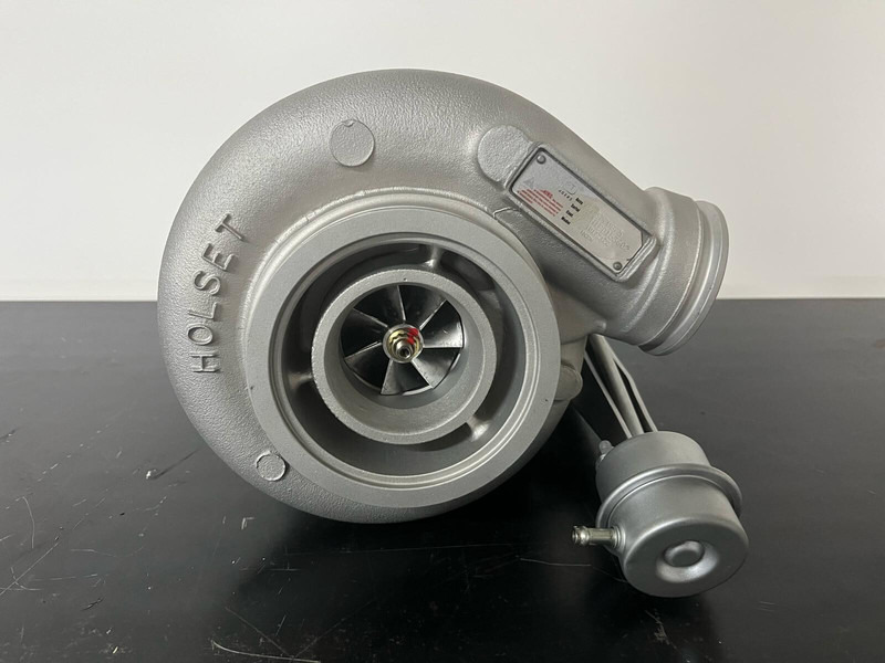 Liebherr LH60, R946, R950 - Turbocompressore: foto 1 Liebherr LH60, R946, R950 - Turbocompressore: foto 1