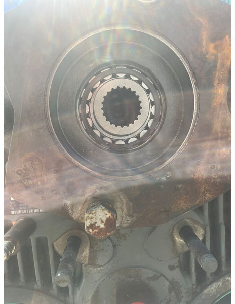 Liebherr Pomp PVG 351 C 395, MKA 350 C 074 - Idraulica: foto 5 Liebherr Pomp PVG 351 C 395, MKA 350 C 074 - Idraulica: foto 5