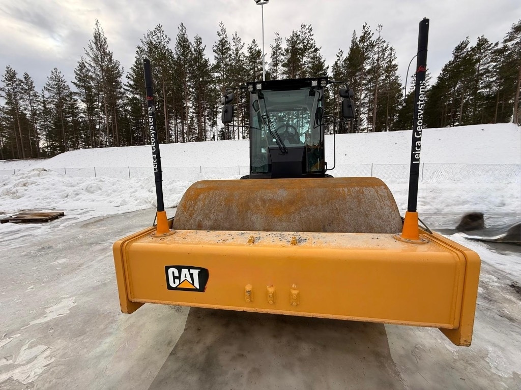 CAT CS 68 B - Rullo compattatore/ Rullo compressore: foto 5 CAT CS 68 B - Rullo compattatore/ Rullo compressore: foto 5