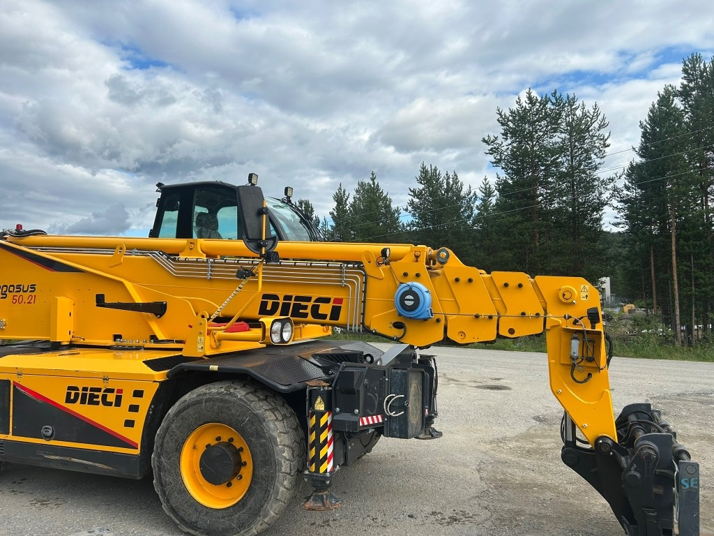 Dieci PEGASUS 5.21 - Sollevatore telescopico: foto 1 Dieci PEGASUS 5.21 - Sollevatore telescopico: foto 1