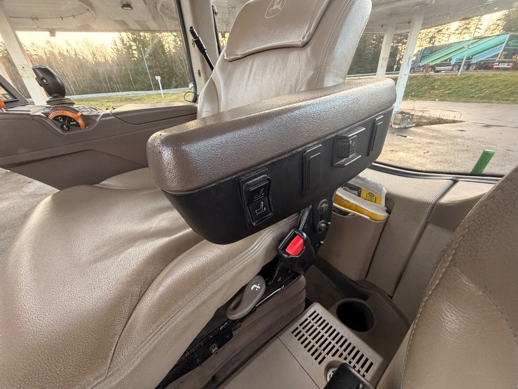 Trattore John Deere 7290 R: foto 40