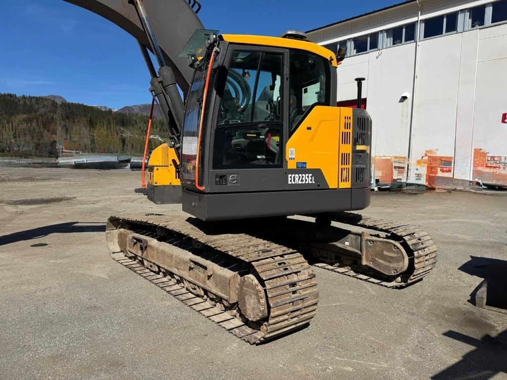 Volvo ECR 235 E - Escavatore cingolato: foto 1 Volvo ECR 235 E - Escavatore cingolato: foto 1