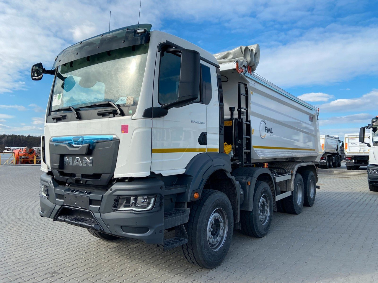 MAN TGS 41.400 8x4 EURO2 AUTOMAT TIPPER CR. SYSTEM - Autocarro ribaltabile: foto 2 MAN TGS 41.400 8x4 EURO2 AUTOMAT TIPPER CR. SYSTEM - Autocarro ribaltabile: foto 2