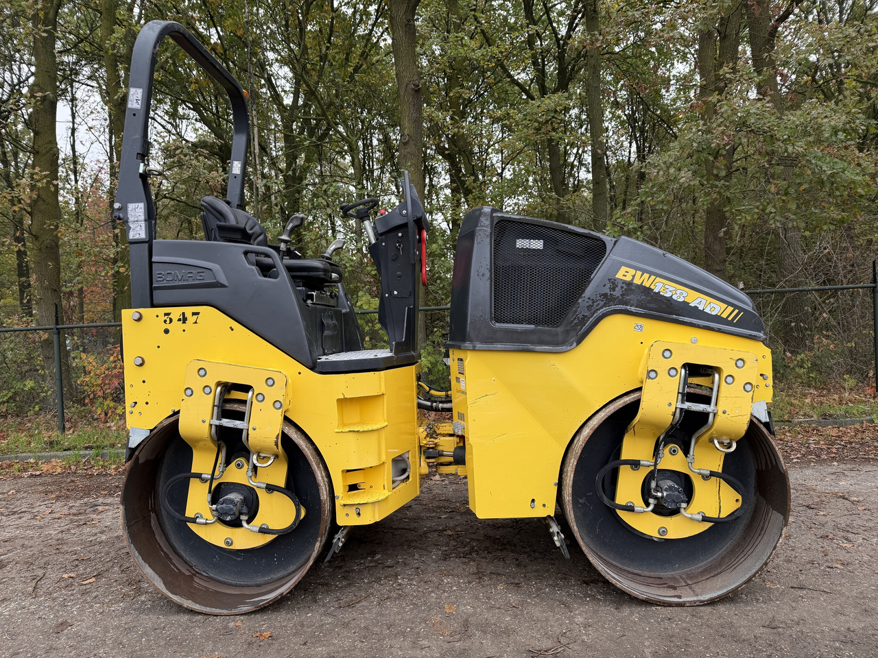 BOMAG BW138AD-5 - Rullo compattatore/ Rullo compressore: foto 5 BOMAG BW138AD-5 - Rullo compattatore/ Rullo compressore: foto 5