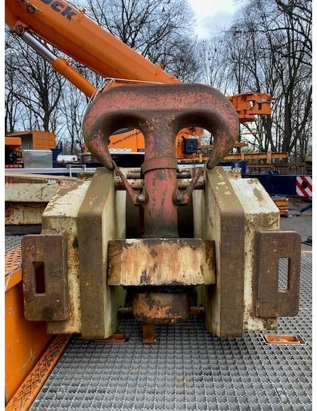 Terex Demag 160t hook block 5-sheave CC2800 / TC2800 - Gru per autocarro per Macchina da cantiere: foto 3 Terex Demag 160t hook block 5-sheave CC2800 / TC2800 - Gru per autocarro per Macchina da cantiere: foto 3