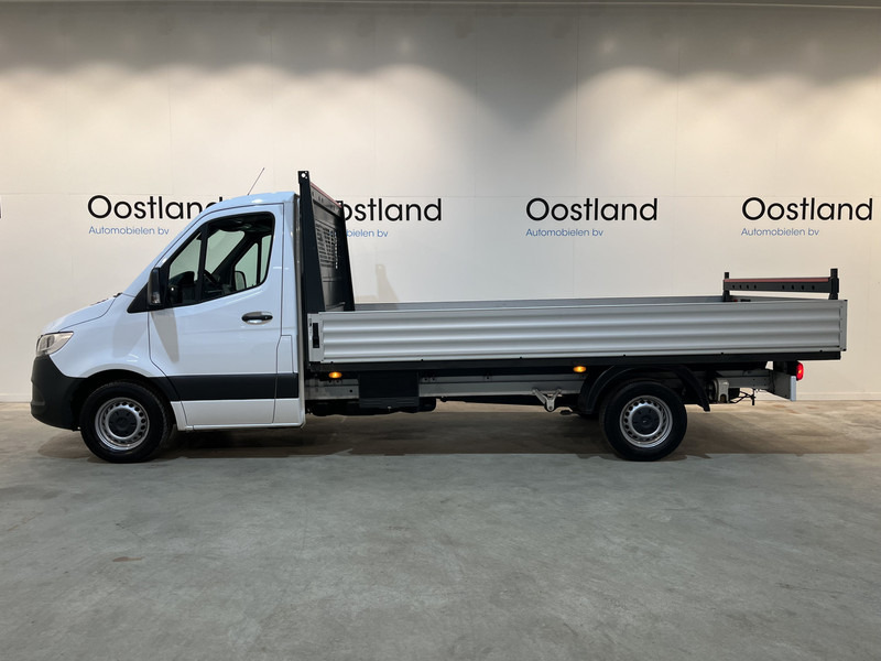 Mercedes-Benz Sprinter 315 CDI L3 RWD Open Laadbak / Euro 6 / Airco / MBUX / CarPlay / Navigatie / 3-Zits / 75.200 KM !! / BPM VRIJ !! - Furgone con cassone fisso: foto 4 Mercedes-Benz Sprinter 315 CDI L3 RWD Open Laadbak / Euro 6 / Airco / MBUX / CarPlay / Navigatie / 3-Zits / 75.200 KM !! / BPM VRIJ !! - Furgone con cassone fisso: foto 4