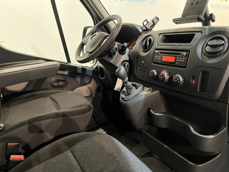 Opel Movano 2.3 CDTI BiTurbo L2H2 146 PK Servicebus / Inrichting / Euro 6 / Ladderlift / Airco / Cruise Control / Trekhaak / PDC / 3-Zits - Furgone chiuso: foto 3 Opel Movano 2.3 CDTI BiTurbo L2H2 146 PK Servicebus / Inrichting / Euro 6 / Ladderlift / Airco / Cruise Control / Trekhaak / PDC / 3-Zits - Furgone chiuso: foto 3