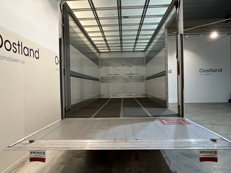 Iveco Daily 35S18 3.0 BE Clixtar Automaat Bakwagen met Laadklep / Laadvermogen 3.060 KG / Euro 6 / Luchtvering / Airco / Camera / CarPlay / Cruise Control / 91.000 KM !! - Trattore stradale: foto 5 Iveco Daily 35S18 3.0 BE Clixtar Automaat Bakwagen met Laadklep / Laadvermogen 3.060 KG / Euro 6 / Luchtvering / Airco / Camera / CarPlay / Cruise Control / 91.000 KM !! - Trattore stradale: foto 5