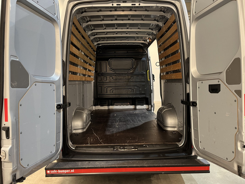 Volkswagen Crafter 2.0 TDI L3H3 / Euro 6 / Airco / Cruise Control / 3-Zits / 67.200 KM !! / BPM VRIJ !! - Furgoncino: foto 4 Volkswagen Crafter 2.0 TDI L3H3 / Euro 6 / Airco / Cruise Control / 3-Zits / 67.200 KM !! / BPM VRIJ !! - Furgoncino: foto 4
