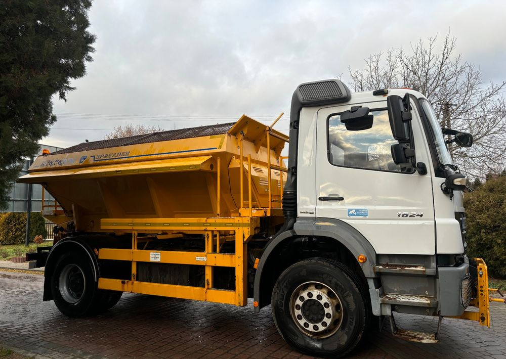 Mercedes-Benz Axor 4x2 piaskarka solarka econ schmidt 1824 e5 - Mezzo spazzaneve: foto 4 Mercedes-Benz Axor 4x2 piaskarka solarka econ schmidt 1824 e5 - Mezzo spazzaneve: foto 4