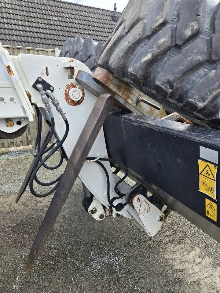 Terex Telelift 4017 - Sollevatore telescopico: foto 3 Terex Telelift 4017 - Sollevatore telescopico: foto 3