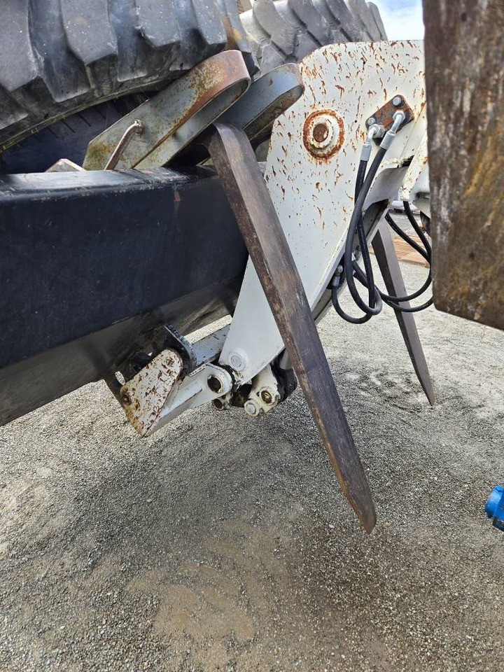 Terex Telelift 4017 - Sollevatore telescopico: foto 4 Terex Telelift 4017 - Sollevatore telescopico: foto 4