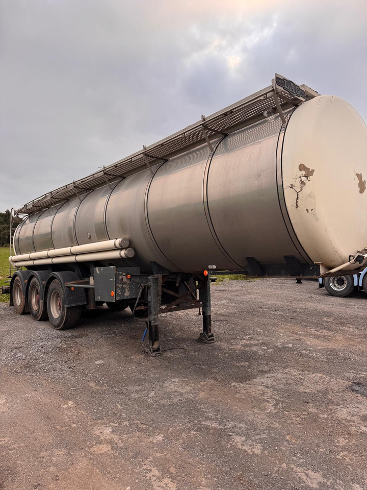 LAG - Semirimorchio cisterna: foto 2 LAG - Semirimorchio cisterna: foto 2