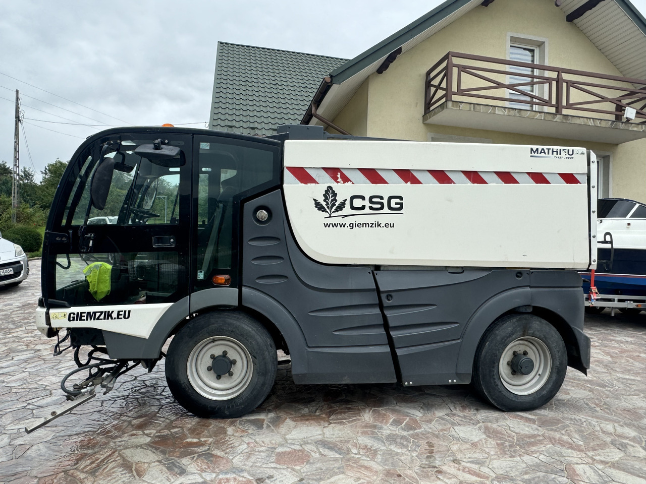 MATHIEU Grand Aquadyne 4000 water truck sprayer HP washer - Spazzatrice stradale: foto 4 MATHIEU Grand Aquadyne 4000 water truck sprayer HP washer - Spazzatrice stradale: foto 4