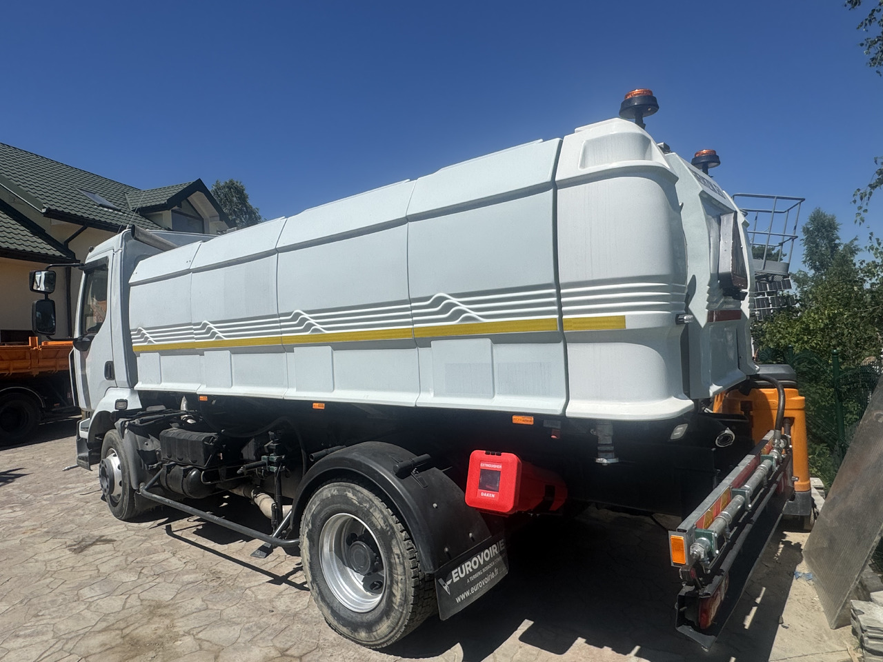 Renault Midlum water truck laveuse sprinkler - Spazzatrice stradale: foto 3 Renault Midlum water truck laveuse sprinkler - Spazzatrice stradale: foto 3