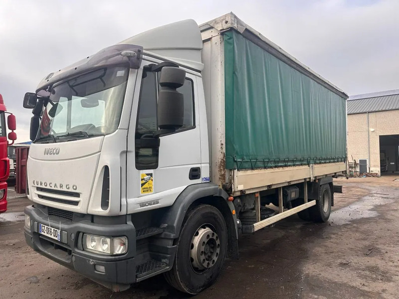 Iveco 180 E25 - Autocarro furgonato: foto 1 Iveco 180 E25 - Autocarro furgonato: foto 1