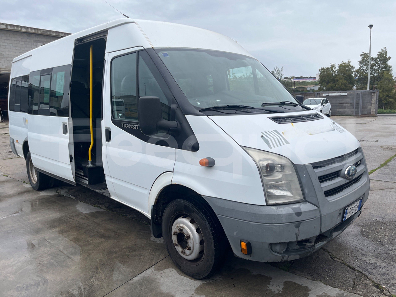 Ford Transit - Minibus, Pulmino: foto 1 Ford Transit - Minibus, Pulmino: foto 1