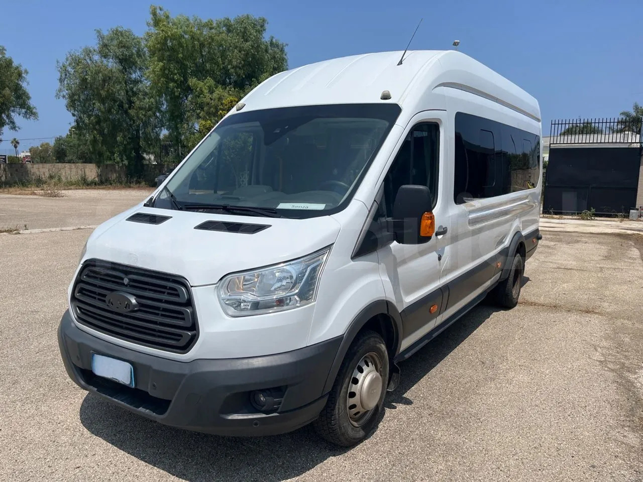 Ford Transit - Minibus, Pulmino: foto 4 Ford Transit - Minibus, Pulmino: foto 4