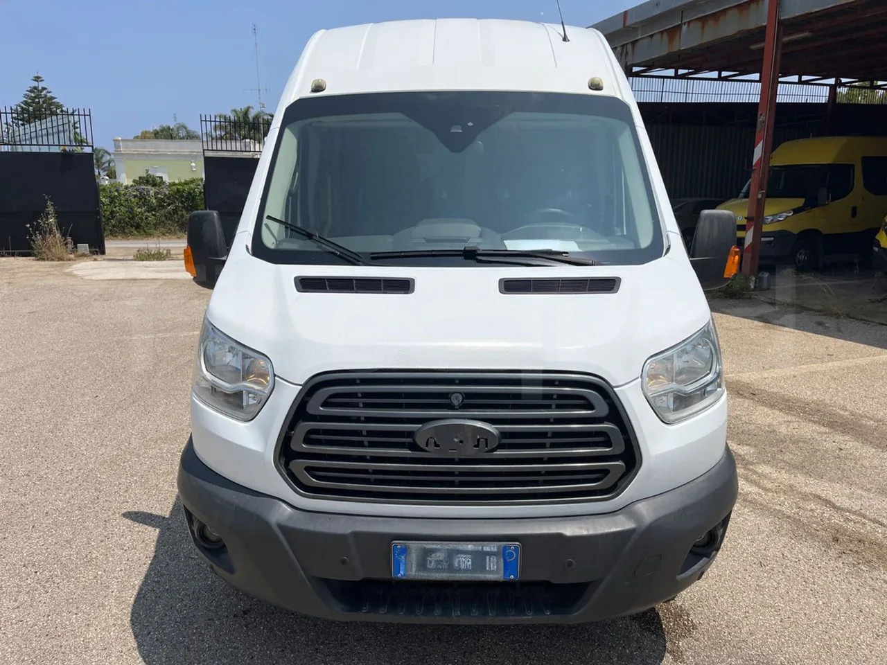 Ford Transit - Minibus, Pulmino: foto 2 Ford Transit - Minibus, Pulmino: foto 2