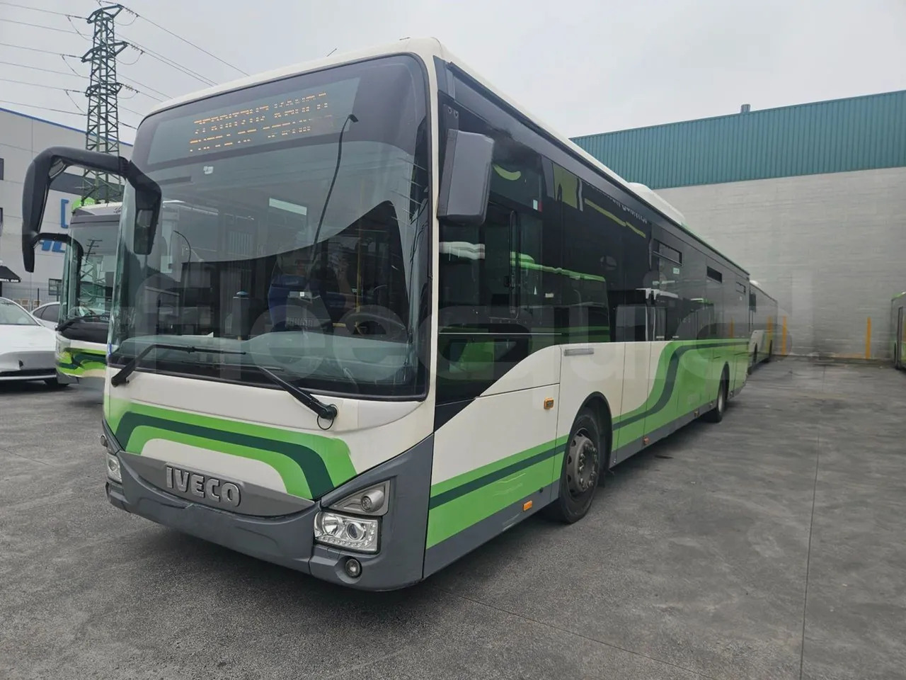 Iveco Crossway Low Entry - Autobus urbano: foto 4 Iveco Crossway Low Entry - Autobus urbano: foto 4