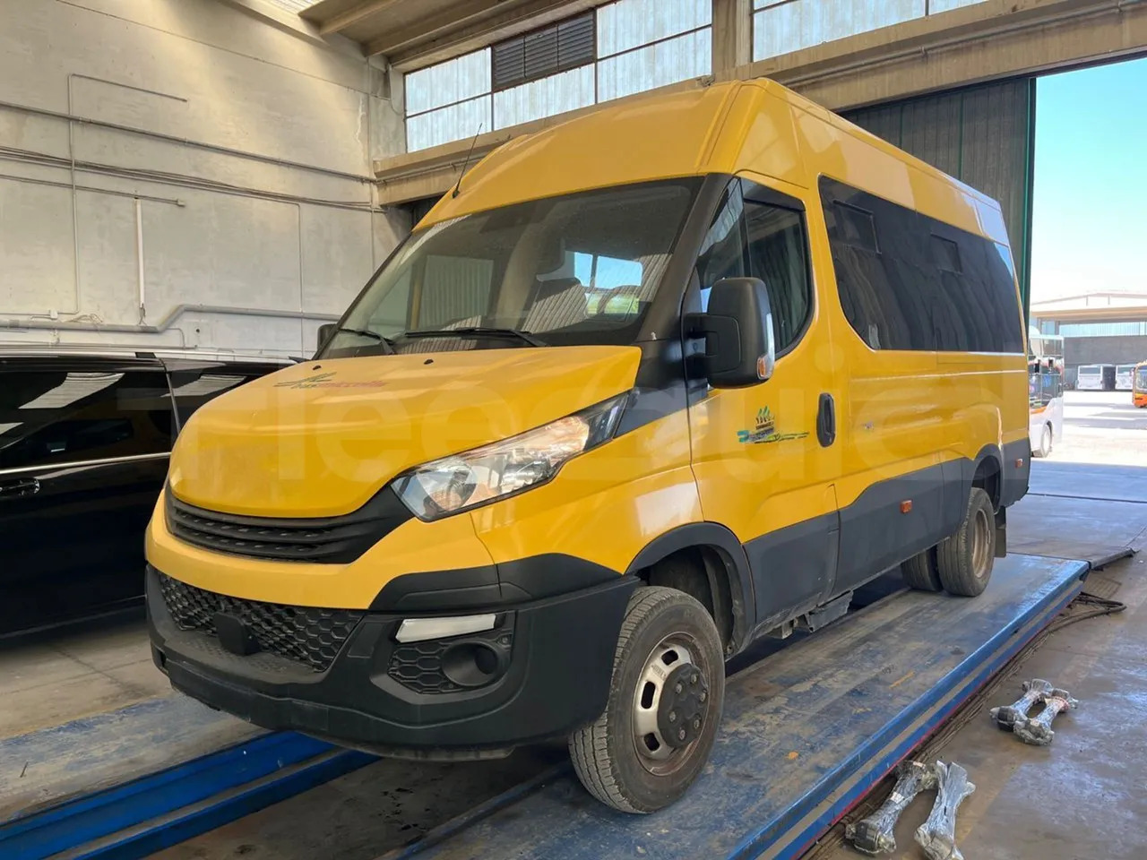 Iveco Daily - Scuolabus: foto 3 Iveco Daily - Scuolabus: foto 3