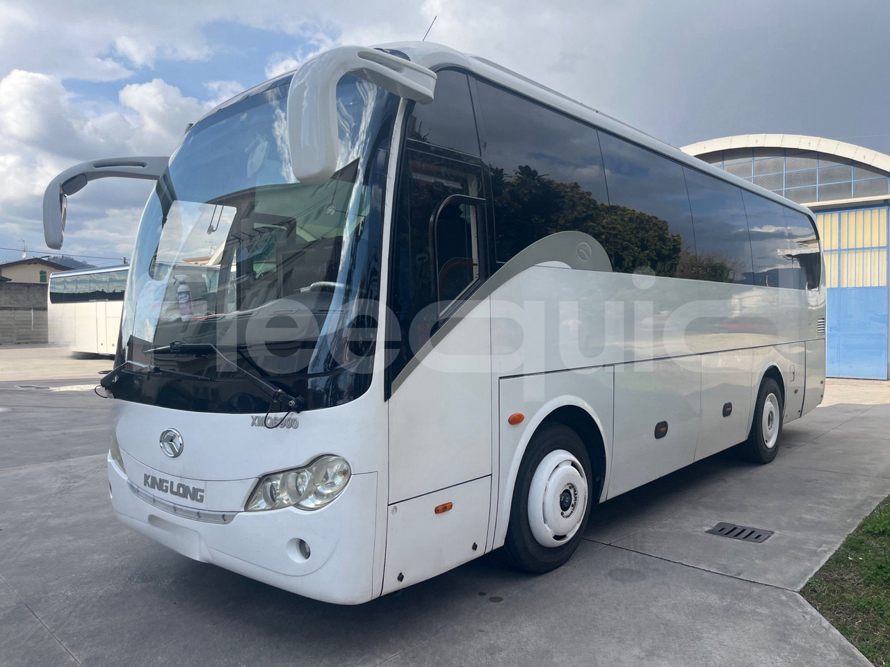 King Long XMQ6900 - Pullman: foto 4 King Long XMQ6900 - Pullman: foto 4