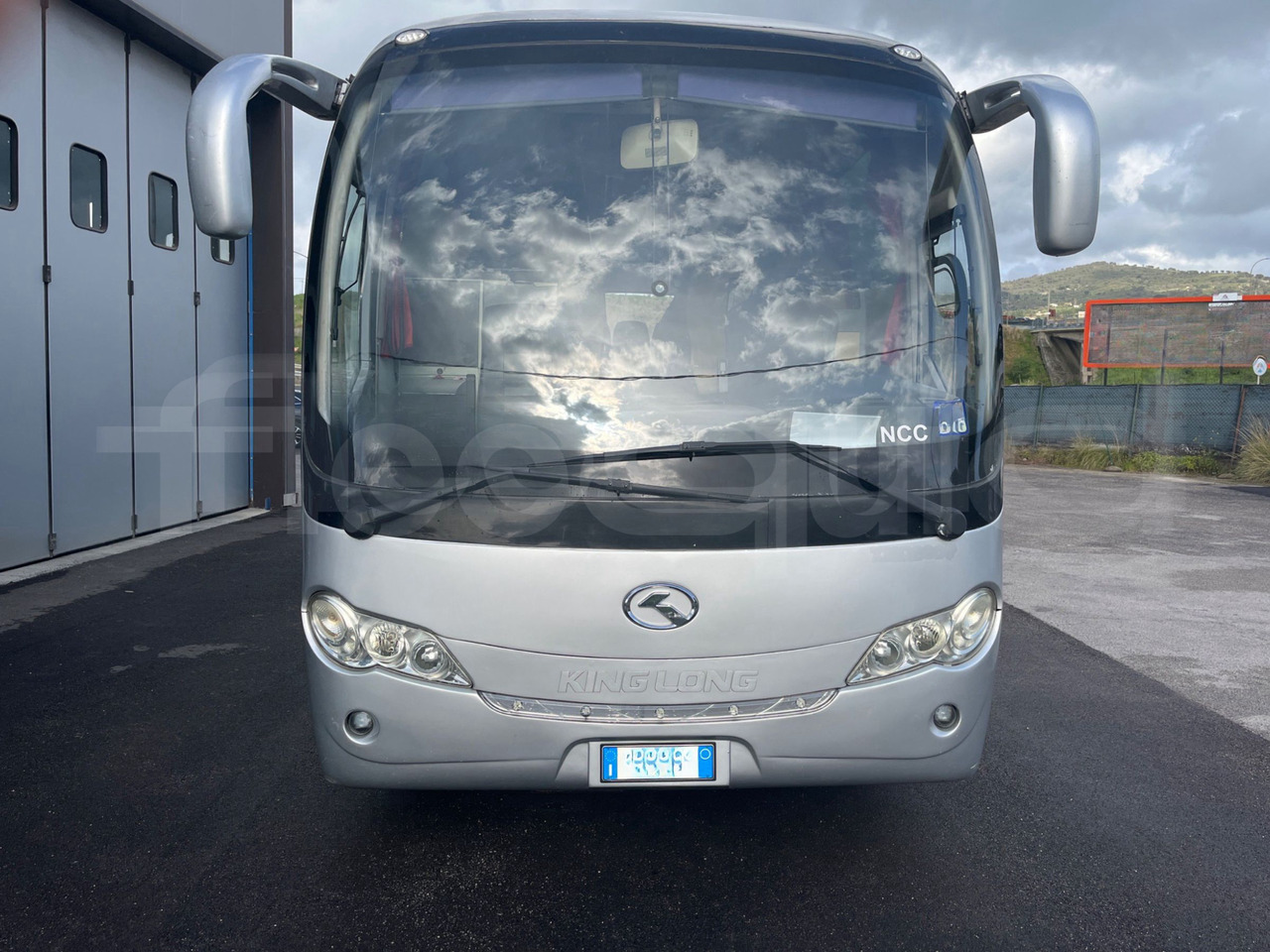 King Long XMQ6900 - Pullman: foto 2 King Long XMQ6900 - Pullman: foto 2
