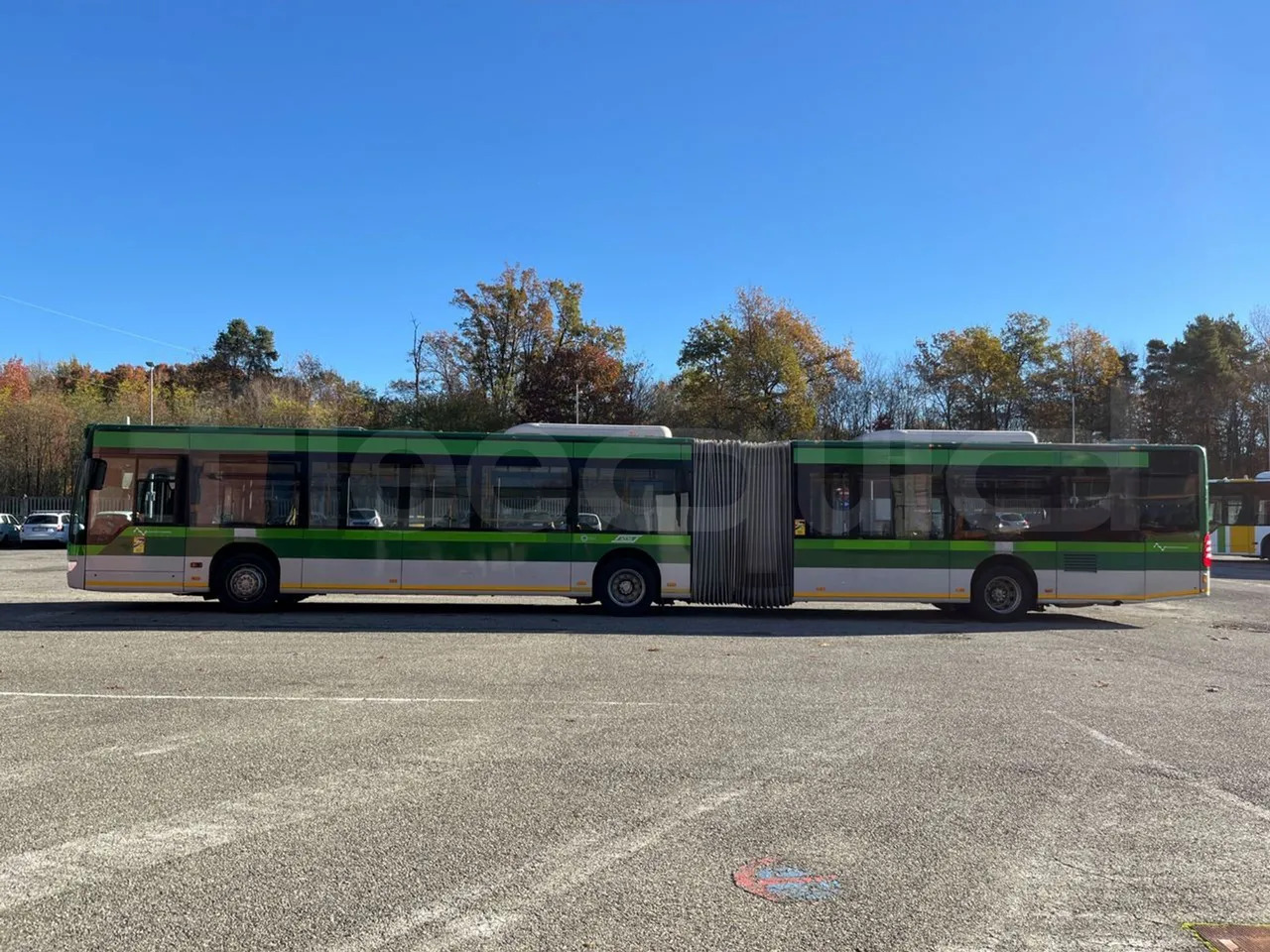 Autobus urbano Mercedes-Benz O 530: foto 6